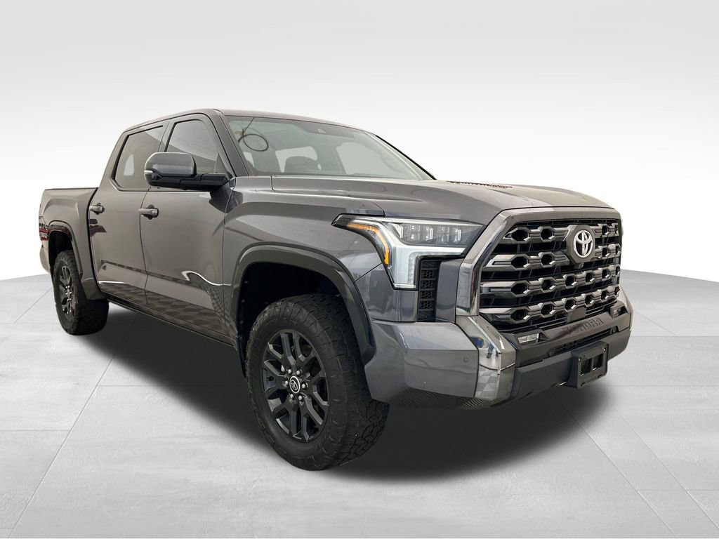 Used 2022 Toyota Tundra Platinum w/ Advanced Package AWD/4WD image 9