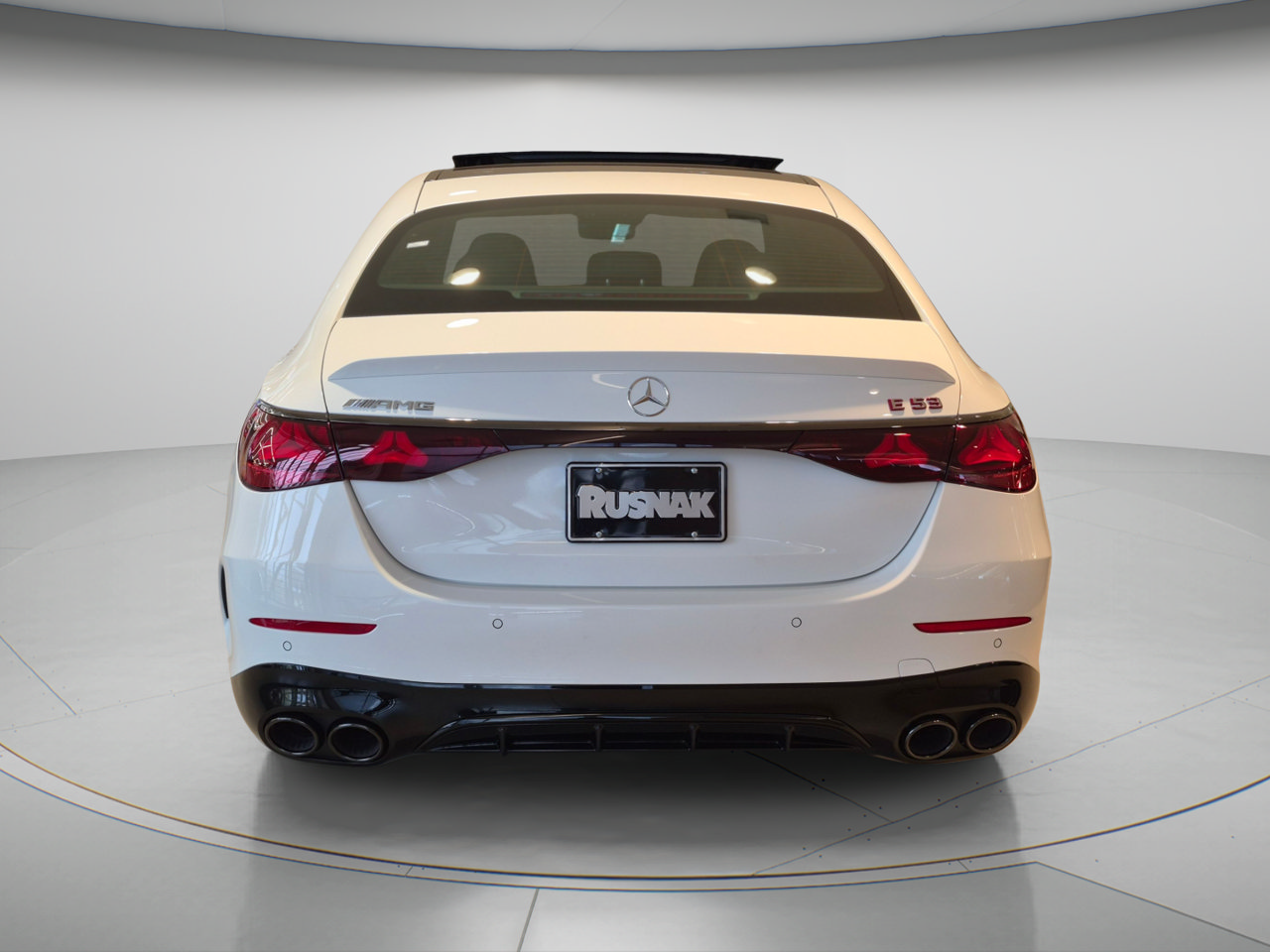 New 2027 Mercedes-Benz E 53 AMG e 4MATIC Sedan image 3