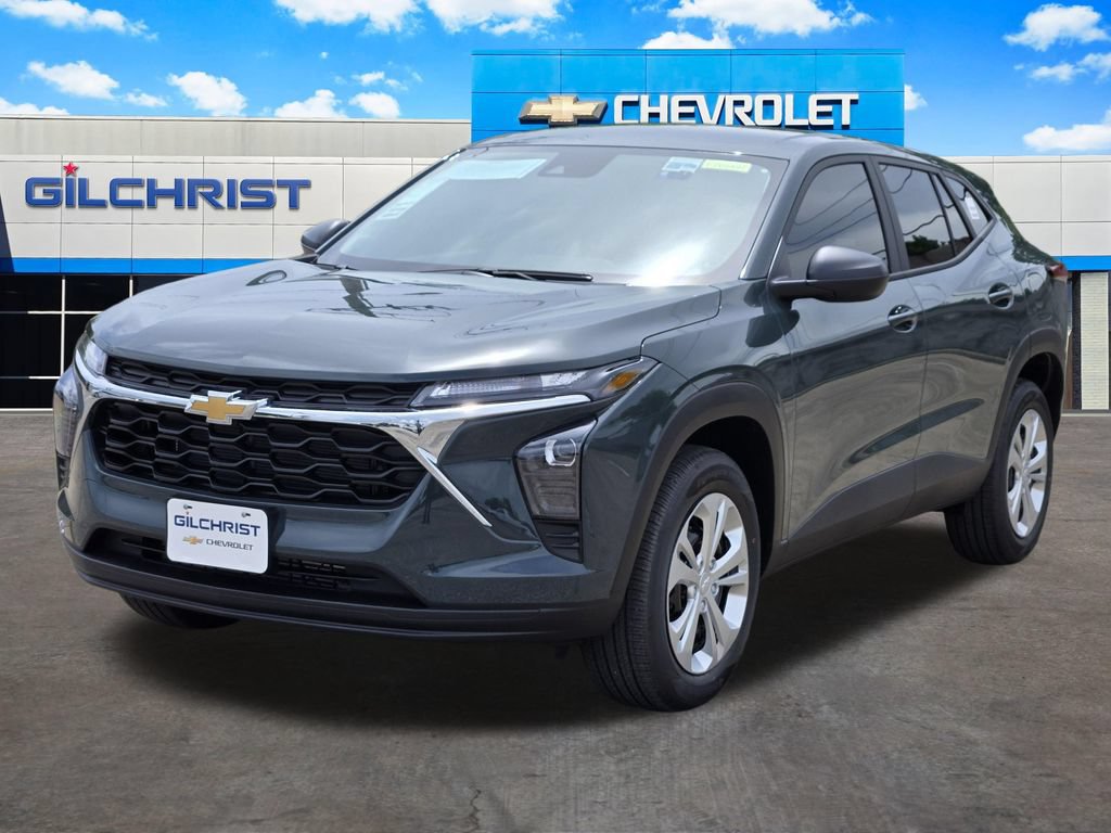 New 2026 Chevrolet Trax LS w/ Driver Confidence Package FWD image 4