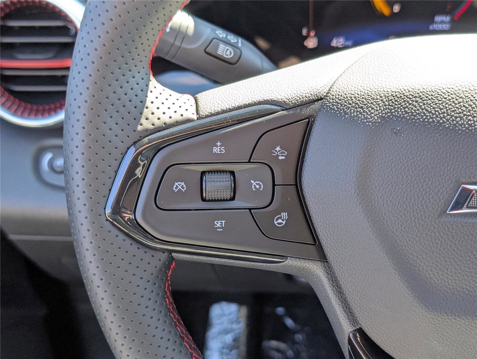 New 2026 Chevrolet Trax RS FWD image 18