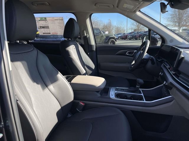 New 2026 Kia Carnival image 18