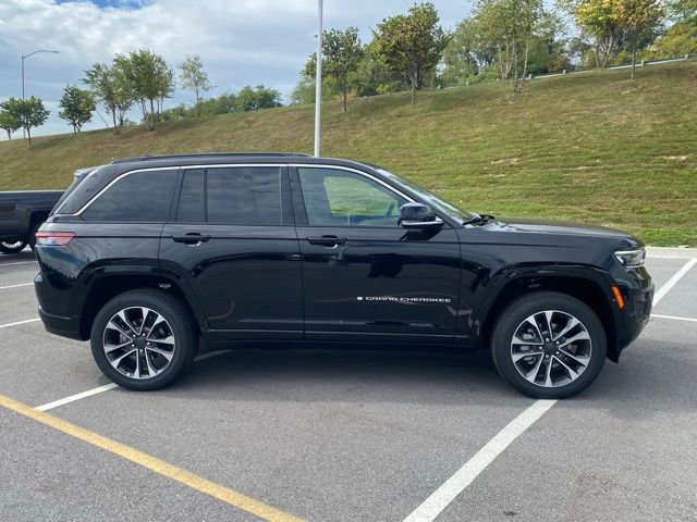 New 2025 Jeep Grand Cherokee Overland w/ Adv Protech Group III image 9