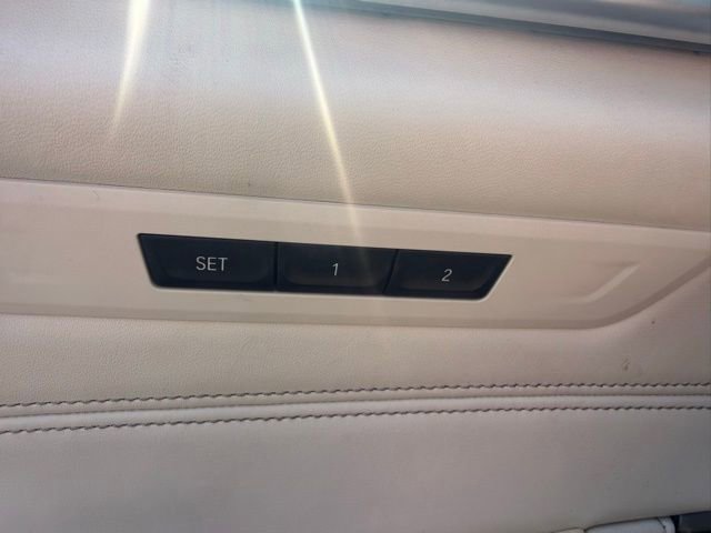 Used 2018 BMW 540i xDrive image 18