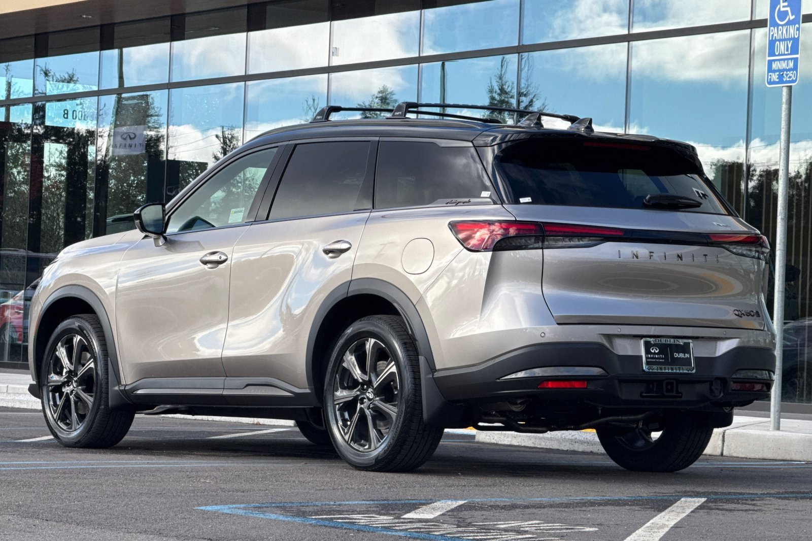 New 2026 INFINITI QX60 Autograph w/ Autograph Tech Package image 3