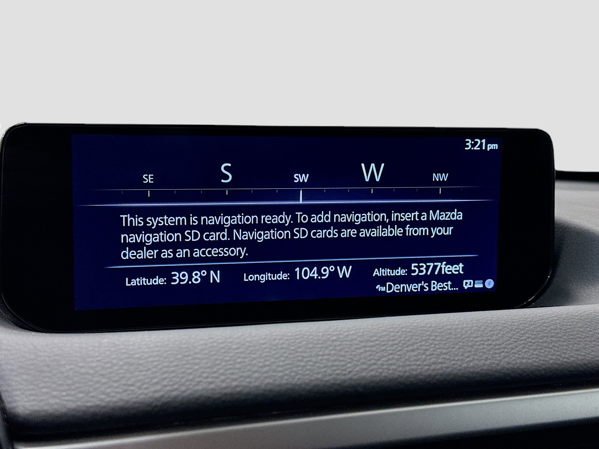 Used 2025 MAZDA CX-50 AWD 2.5 S w/ Premium Package image 22