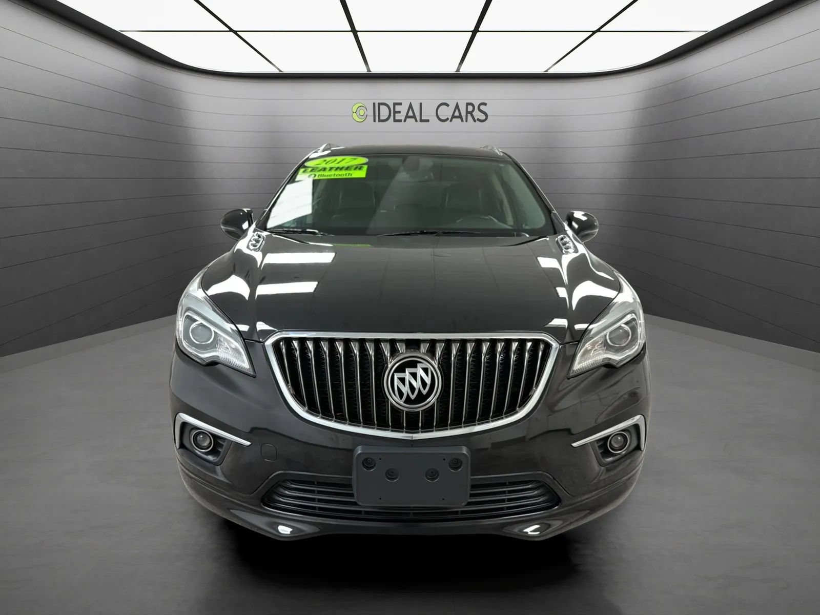 Used 2017 Buick Envision Essence FWD image 2