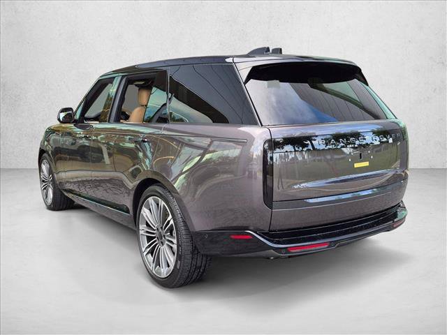 Used 2026 Land Rover Range Rover Long Wheelbase SE AWD/4WD image 8