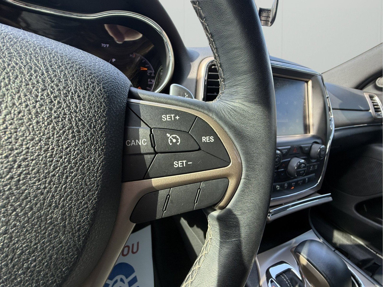 Used 2016 Jeep Grand Cherokee Limited image 23