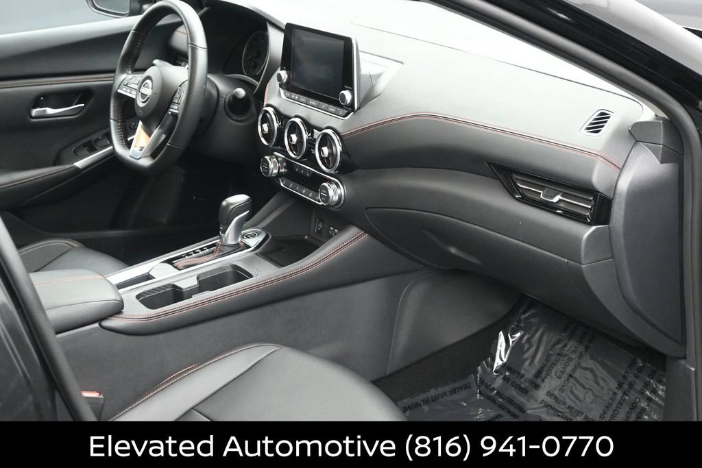 Certified 2025 Nissan Sentra SR w/ SR Premium Package FWD image 6