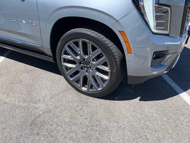 New 2026 GMC Yukon Denali Ultimate AWD/4WD image 5