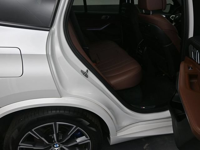 Used 2020 BMW X5 M50i w/ Premium Package AWD/4WD image 23