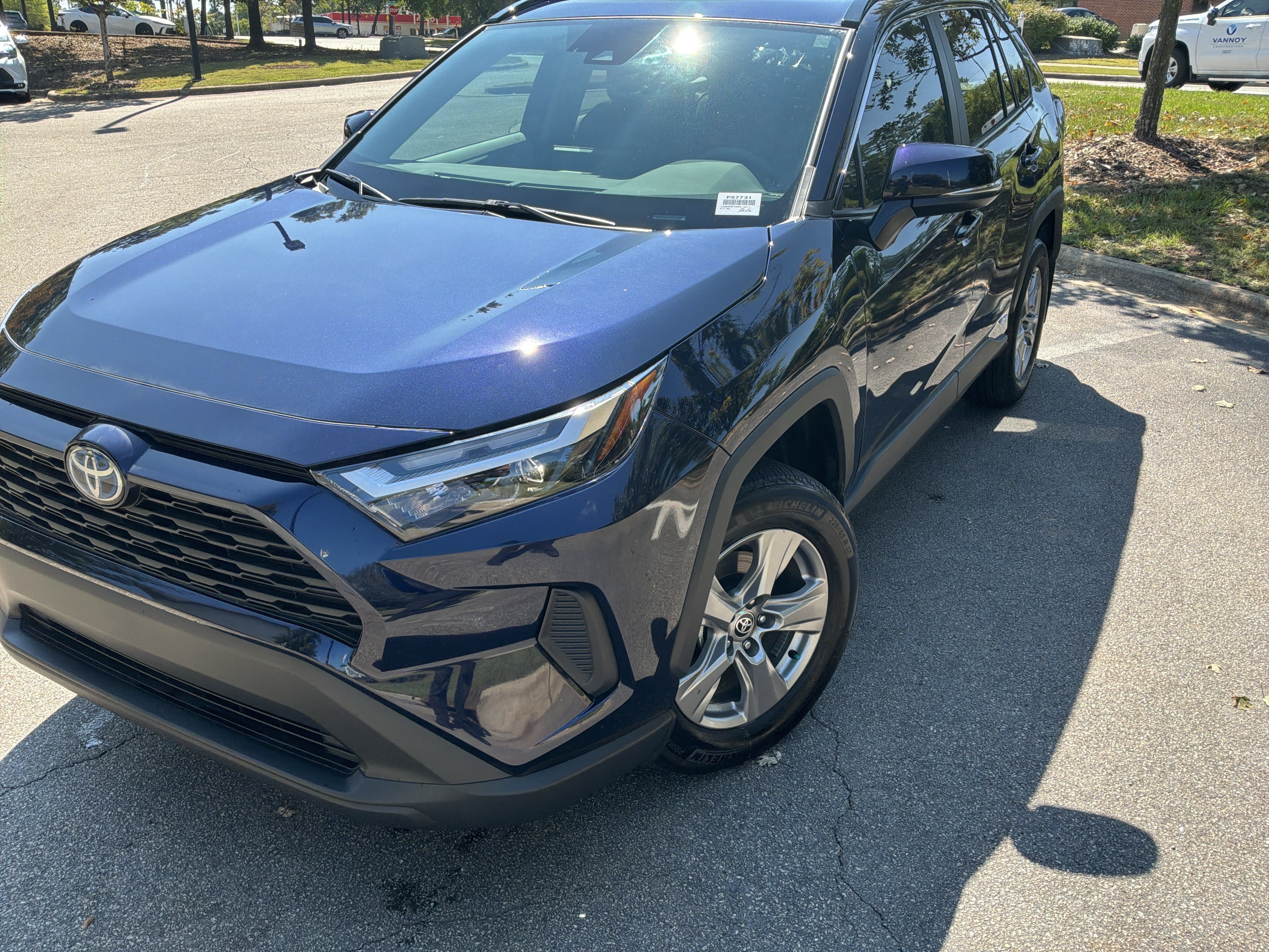 Used 2024 Toyota RAV4 XLE w/ Convenience Package AWD/4WD image 5