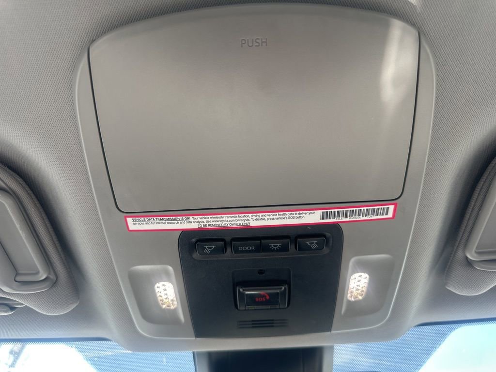 Used 2023 Toyota Camry XSE image 16