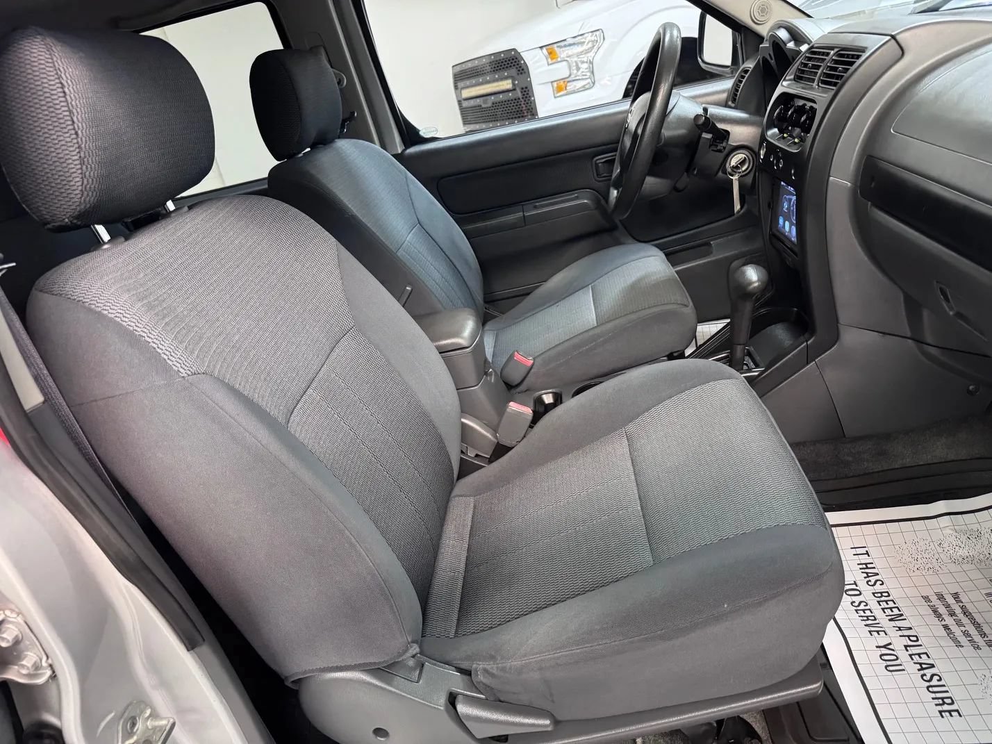 Used 2004 Nissan Frontier XE RWD image 17