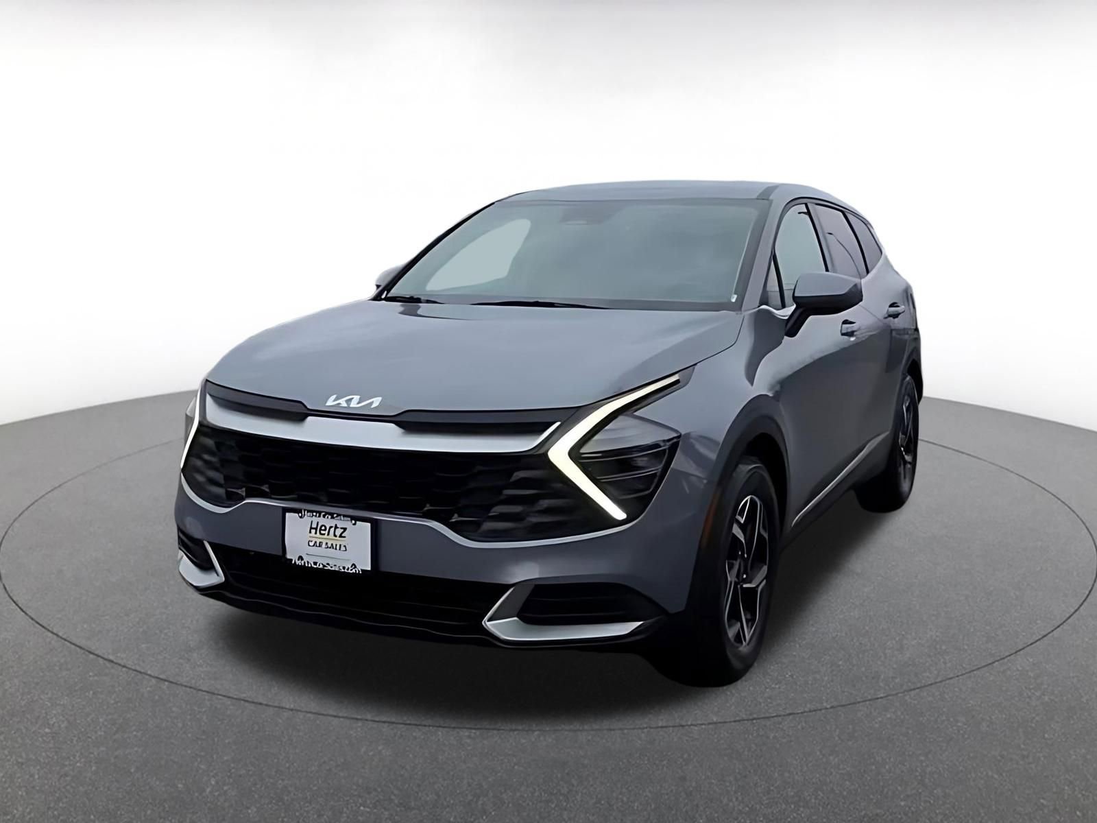 Used 2025 Kia Sportage LX image 7