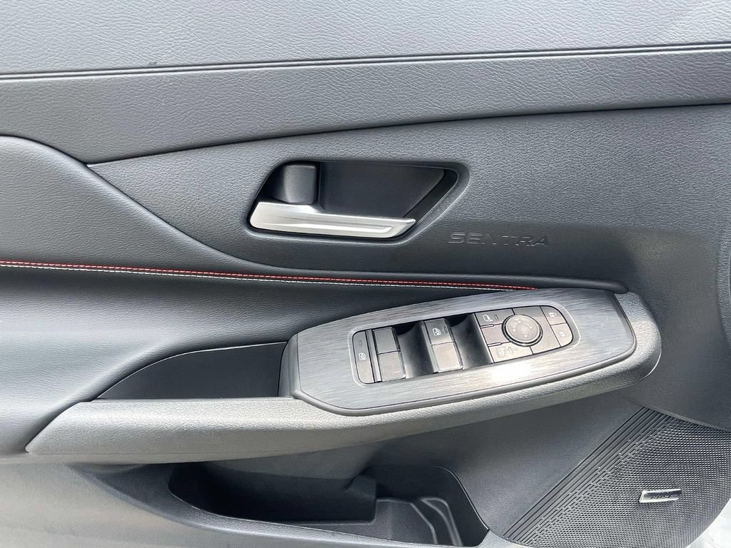 New 2026 Nissan Sentra SR w/ SR Premium Package FWD image 18