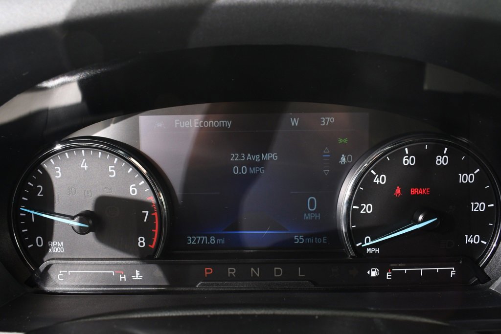 Used 2022 Ford Explorer XLT w/ Equipment Group 202A image 27