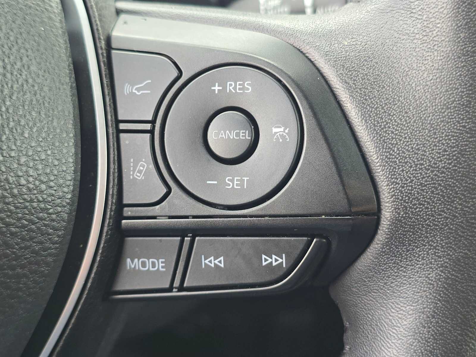 Certified 2025 Toyota RAV4 XLE Premium w/ Weather Package FWD image 29