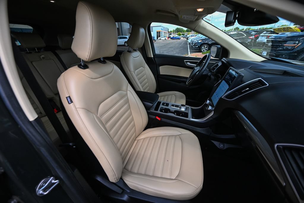 Certified 2023 Ford Edge SEL w/ Convenience Package AWD/4WD image 26