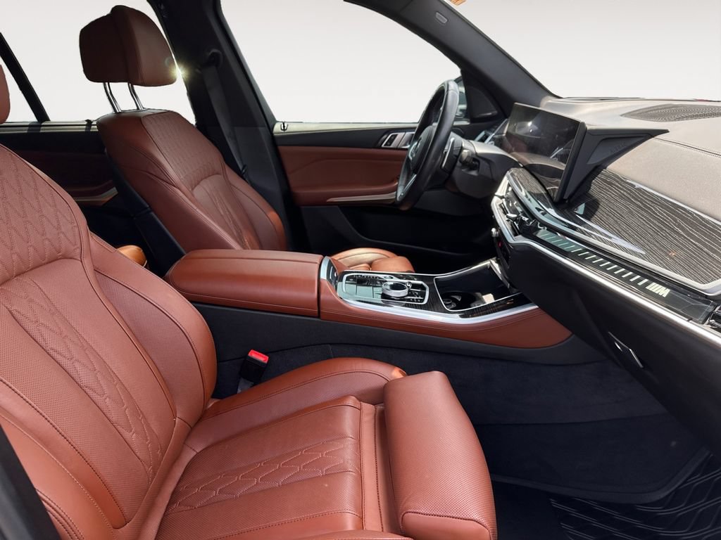 Used 2025 BMW X5 M60i w/ Executive Package AWD/4WD image 13