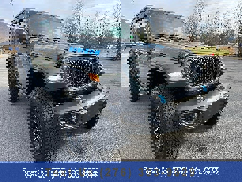 Used 2024 Jeep Wrangler Unlimited Rubicon w/ XTREMEE 35" Tire Package