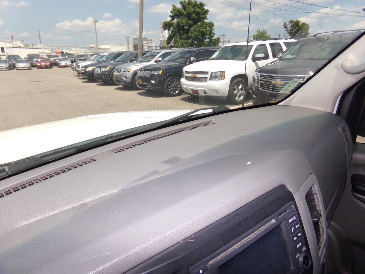 Used 2016 Nissan NV 2500 SL w/ Technology Package image 39