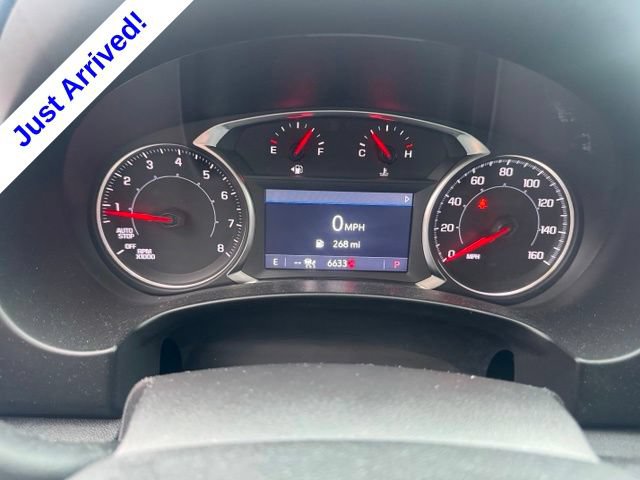 Used 2024 GMC Terrain SLT w/ Elevation Edition FWD image 12