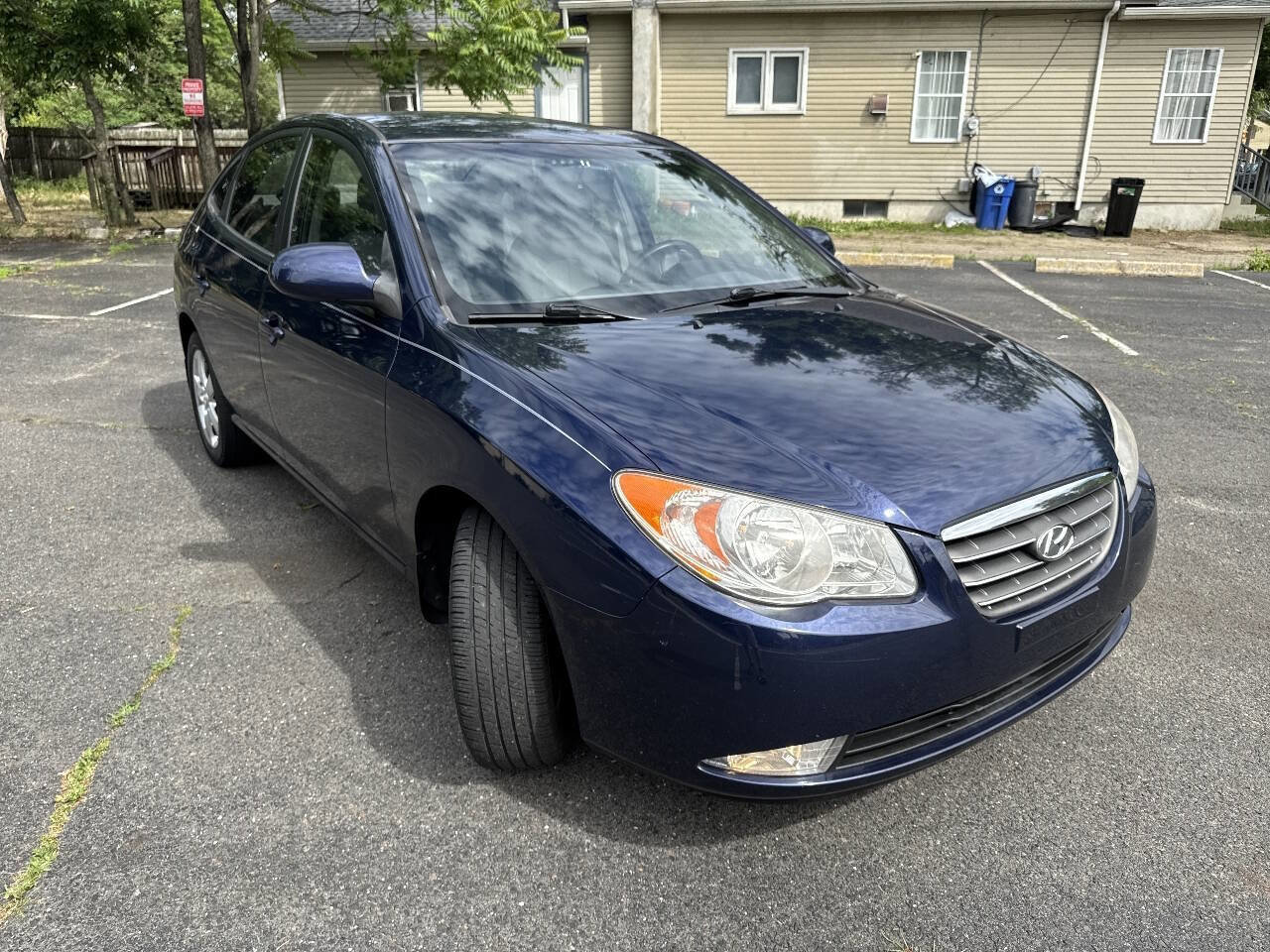 Used 2009 Hyundai Elantra SE FWD image 4
