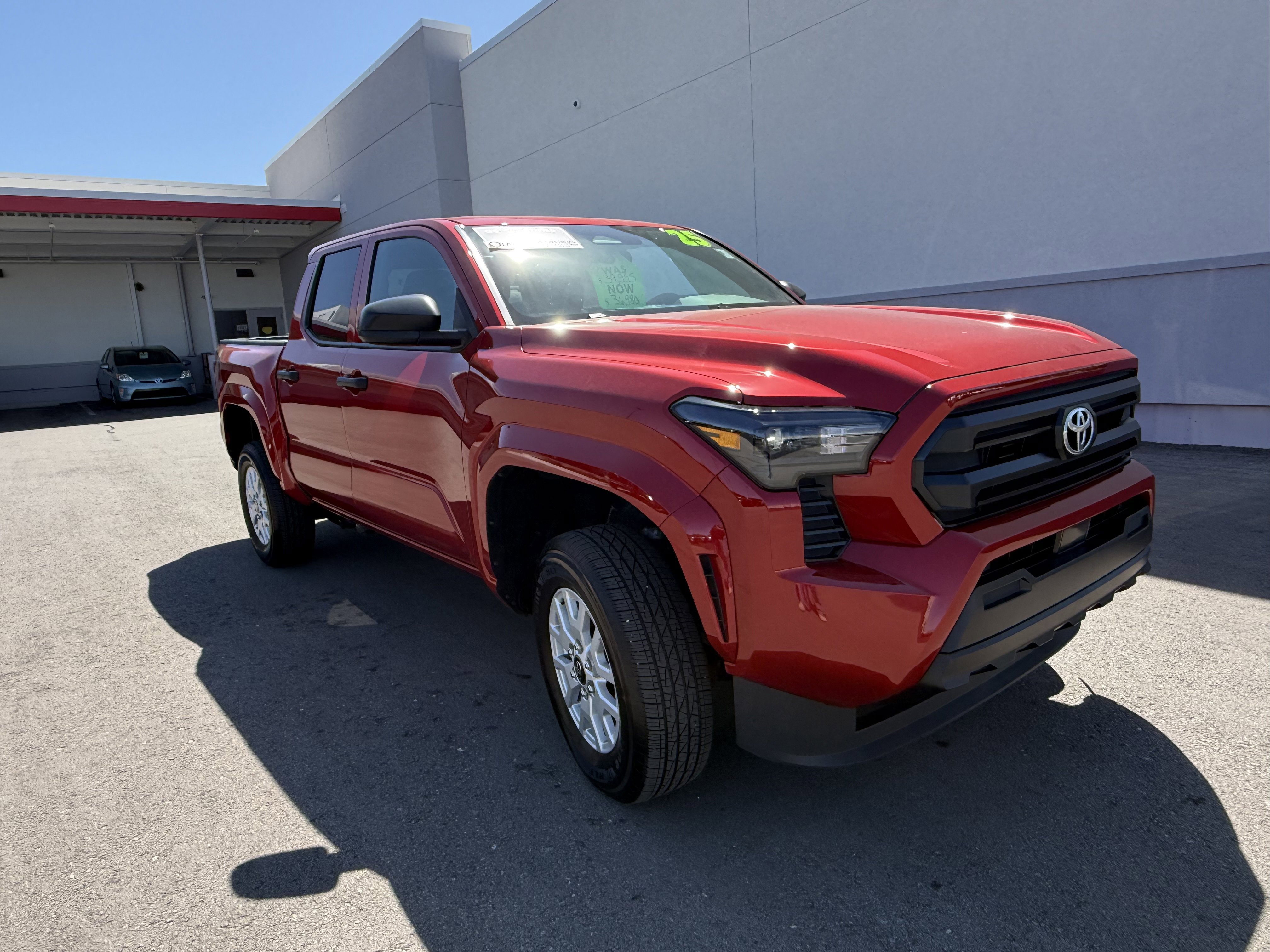 Certified 2025 Toyota Tacoma SR image 2