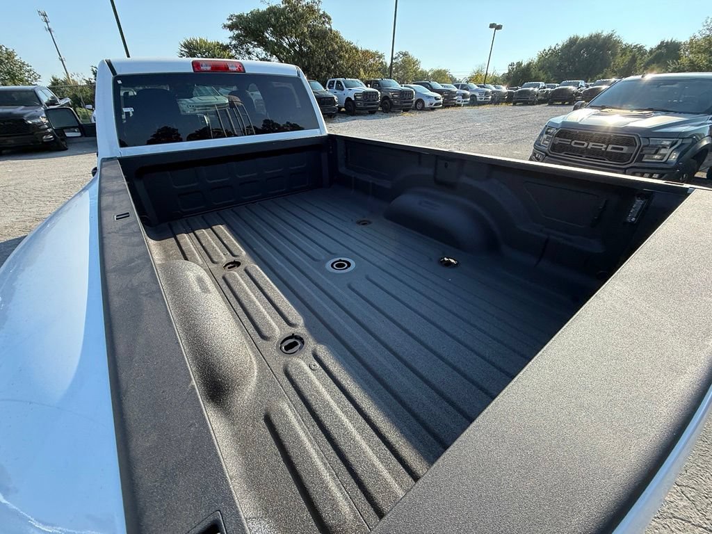 New 2027 RAM 3500 Big Horn AWD/4WD image 8