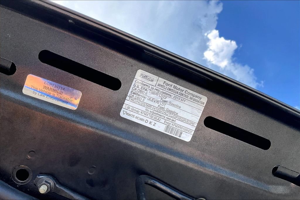 Used 2019 Ford Edge Titanium AWD/4WD image 30