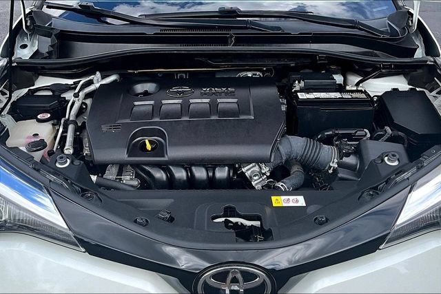 Used 2020 Toyota C-HR LE FWD image 26