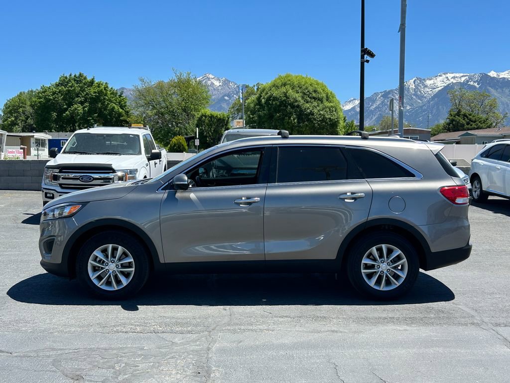 Used 2016 Kia Sorento FWD w/ LX Convenience Package image 8