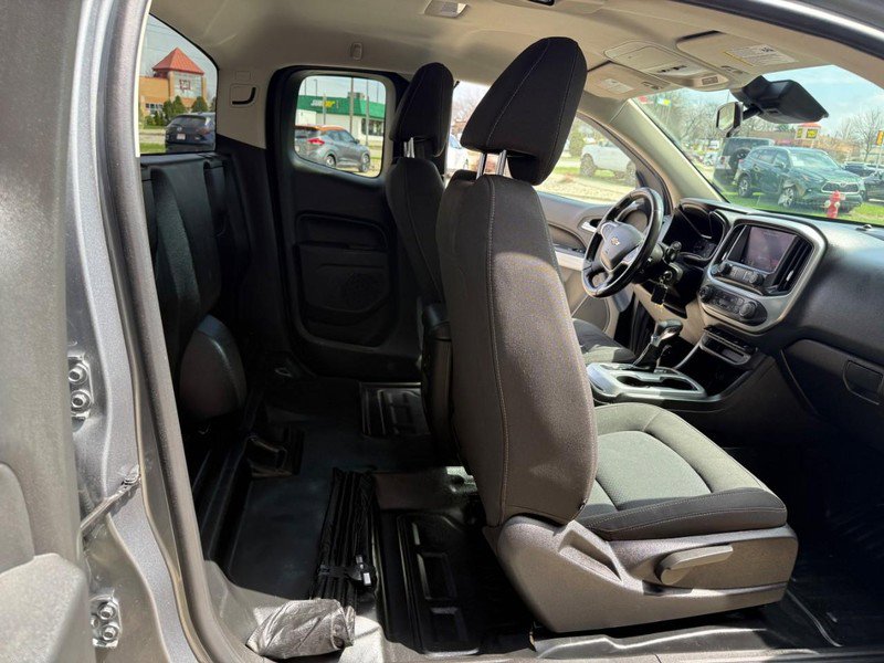 Used 2022 Chevrolet Colorado LT w/ Fleet Safety Package RWD image 11