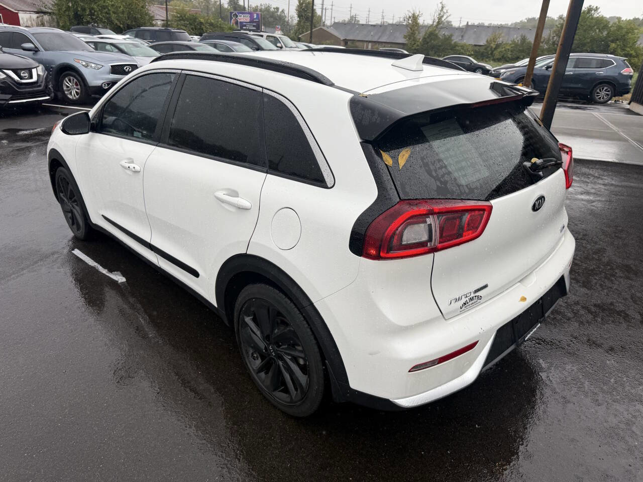Used 2019 Kia Niro S Touring image 11