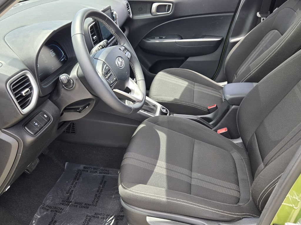 Certified 2023 Hyundai Venue SEL w/ Cargo Package FWD image 10