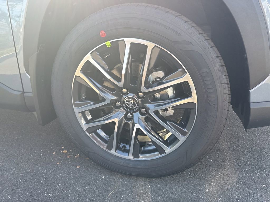 New 2026 Toyota Corolla Cross XLE image 9