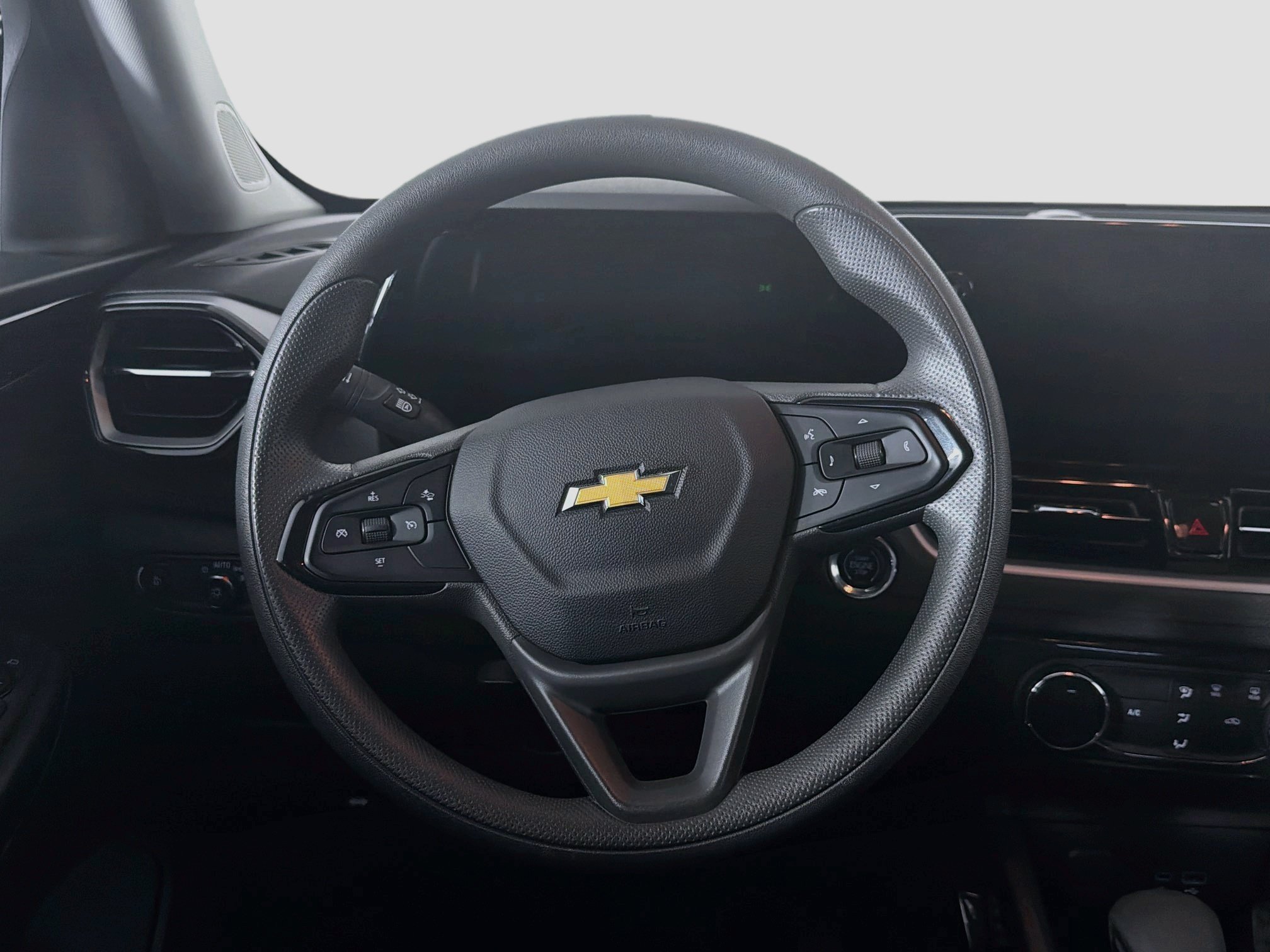 Used 2025 Chevrolet TrailBlazer LT FWD image 17
