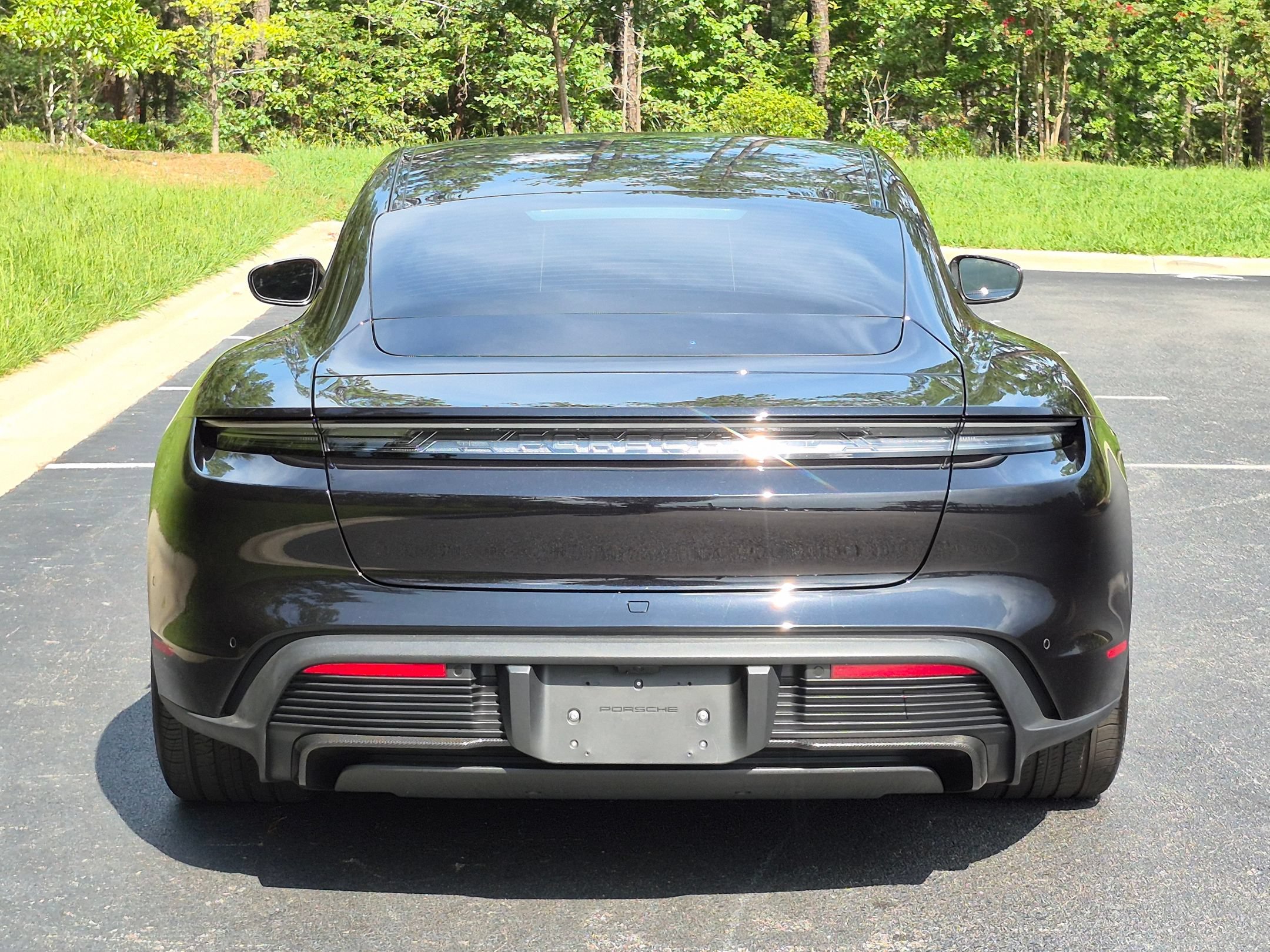 Certified 2026 Porsche Taycan GTS AWD/4WD image 30