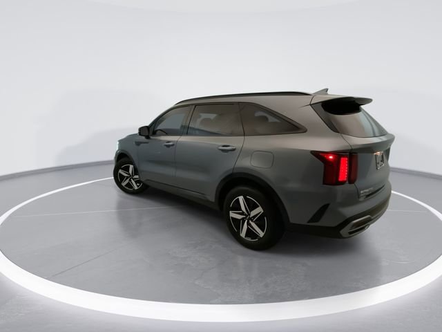 Used 2023 Kia Sorento S w/ Panoramic Sunroof Package FWD image 2