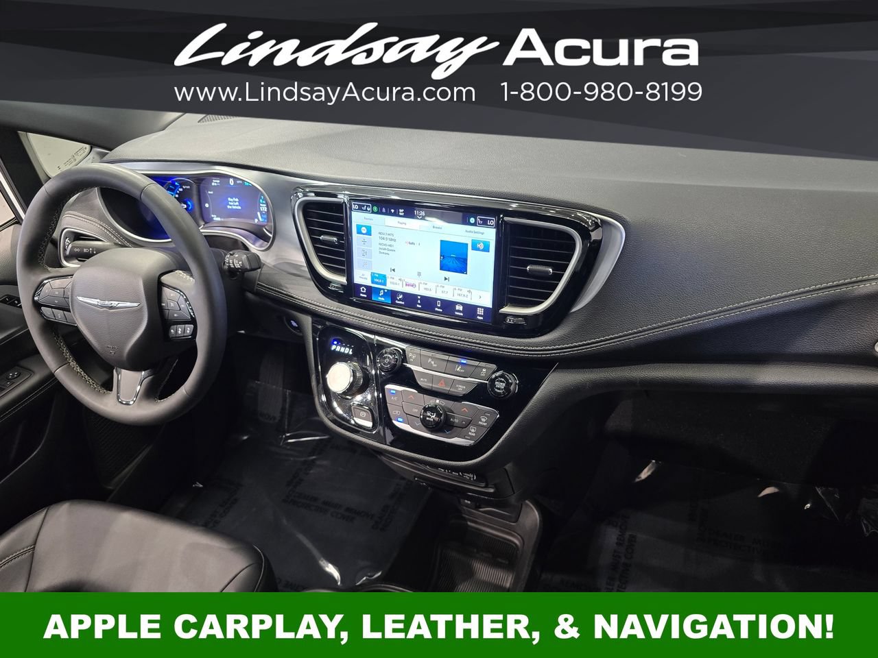 Used 2024 Chrysler Pacifica Limited FWD image 11