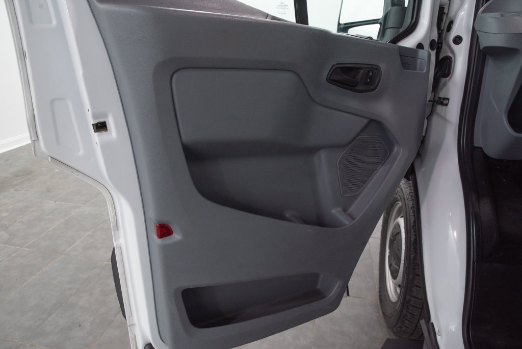 Used 2018 Ford Transit 350 XL RWD image 6