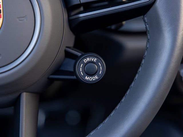 Certified 2024 Porsche 911 Targa 4 image 43