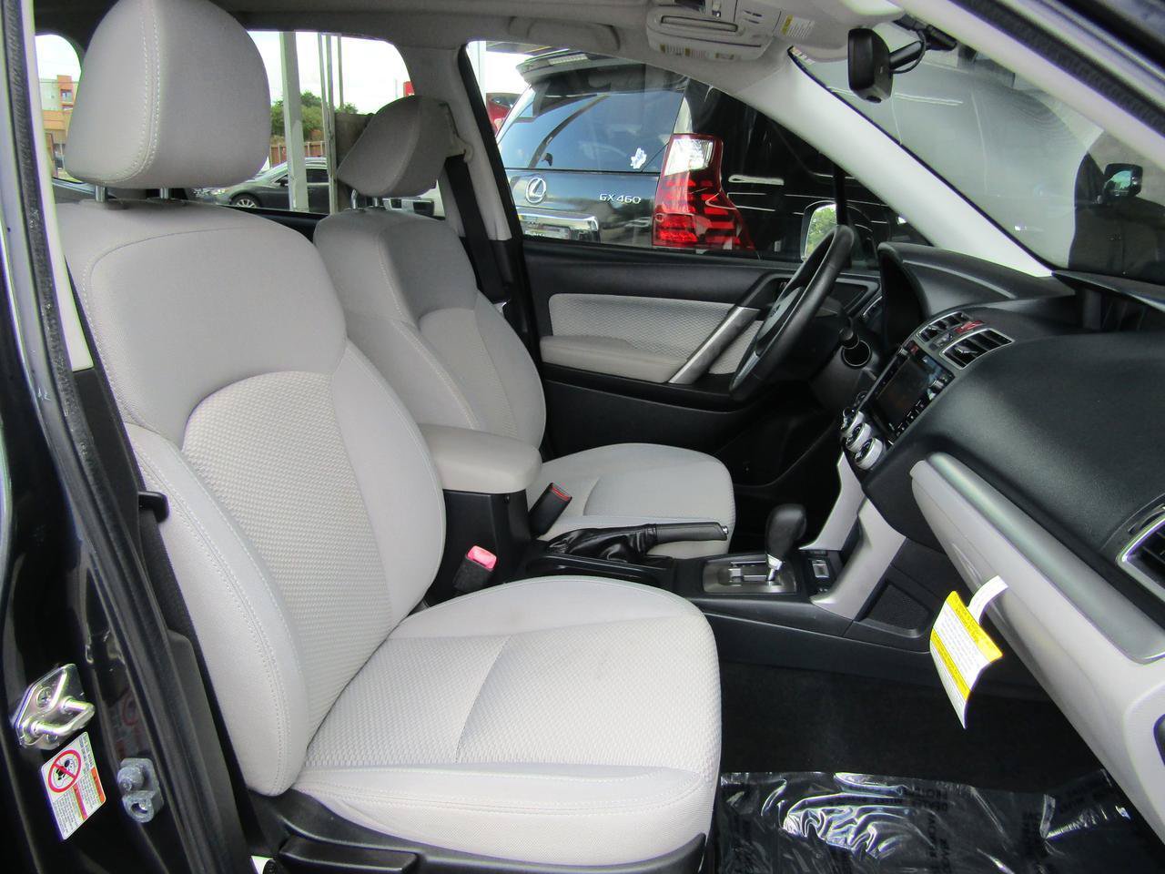 Used 2017 Subaru Forester 2.5i Premium AWD/4WD image 12