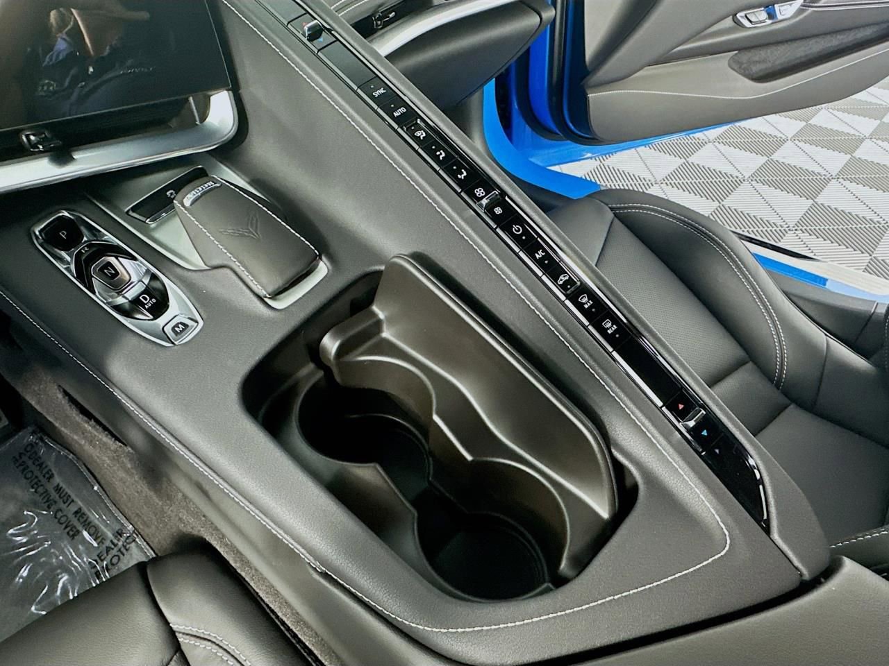 Used 2024 Chevrolet Corvette Stingray Coupe w/ 1LT image 37