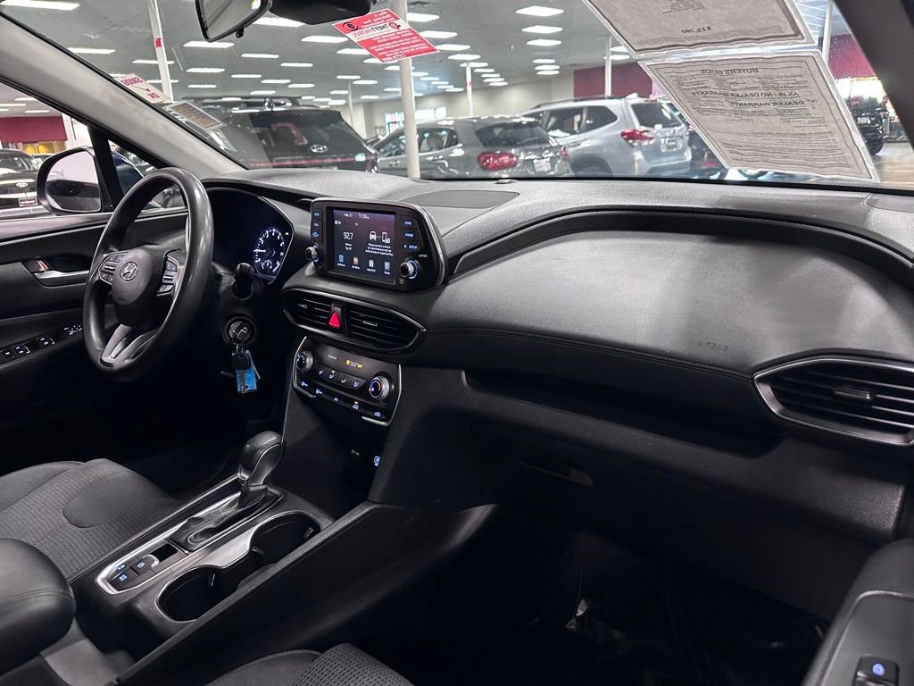 Used 2020 Hyundai Santa Fe SE image 33