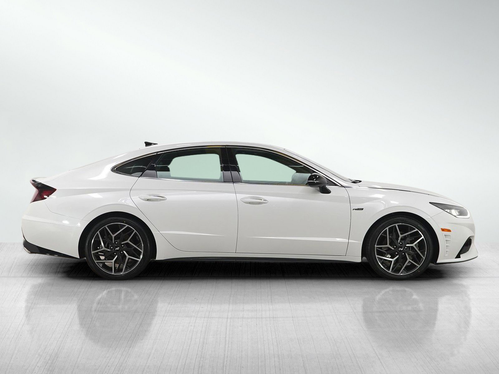 Used 2022 Hyundai Sonata N Line image 6