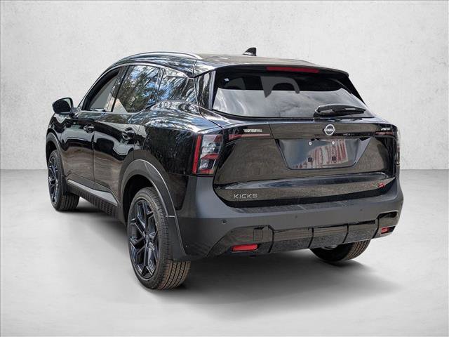 New 2026 Nissan Kicks SR image 8