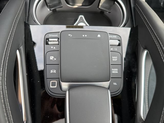 Used 2025 Mercedes-Benz GLS 63 AMG 4MATIC image 30