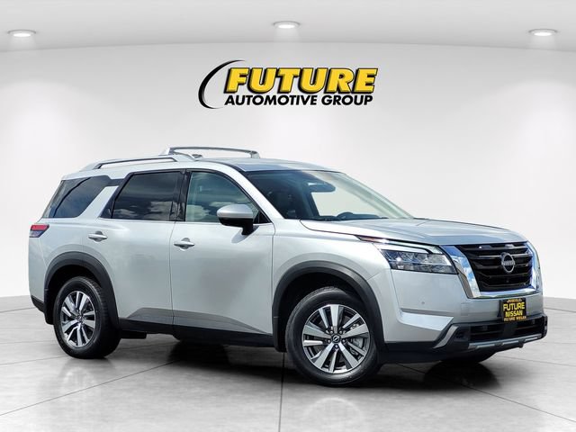 Certified 2024 Nissan Pathfinder SL w/ Cargo Package
